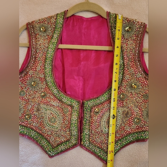 Stunning Vintage Beaded Boho Chic Festival Vest - Picture 10 of 12